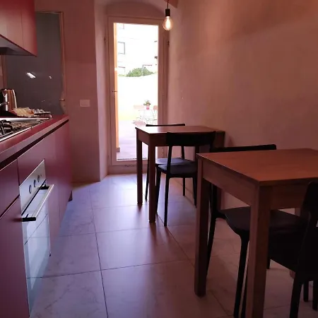 Lo Strullo Apartment *